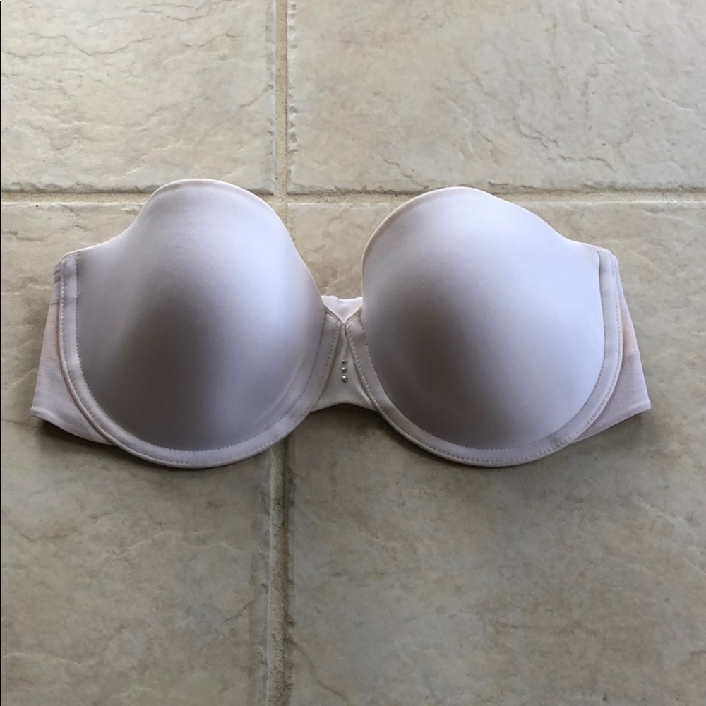 Victoria’s Secret Strapless Bra
